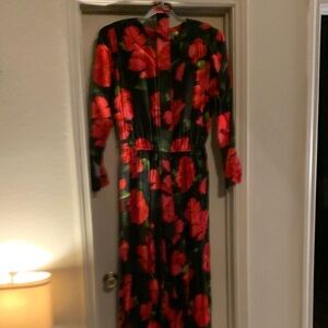 Chic Black and Red Floral Long Sleeve Dress